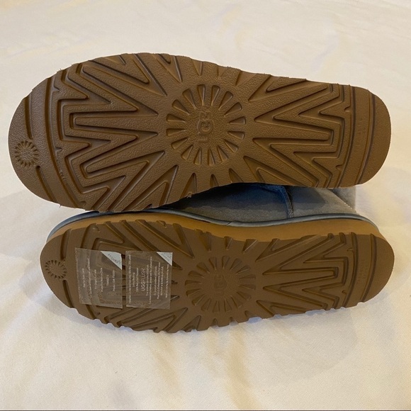 NWOT~UGG Women Mini Bling Swarovski Crystal Gray Boots Size 8 - Picture 9 of 11